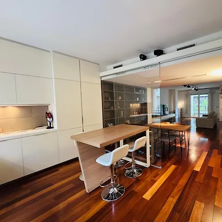 Apartment Spazio Castaldi - Porta Venezia *